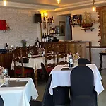 Pensión Mainz 3*